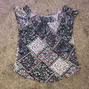 An Arizona Jean Co. shirt for girl’s size 14.